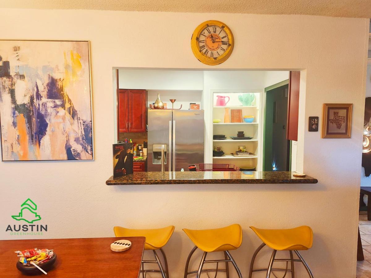 Austin Uncommon Room Rentals Εξωτερικό φωτογραφία